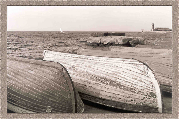  Sleeping boats II