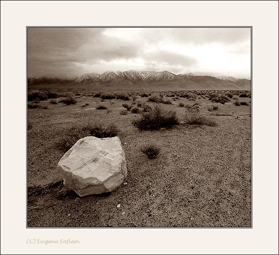  White stone