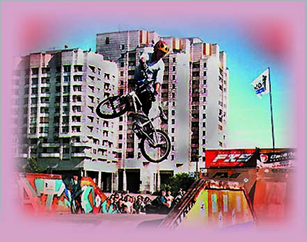  BMX
