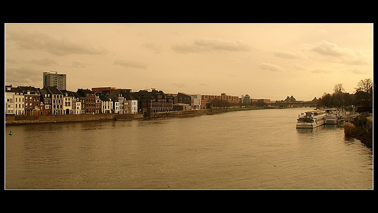  Maas
