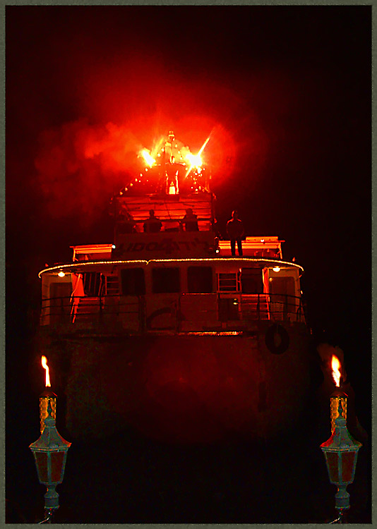  FIRESHIP