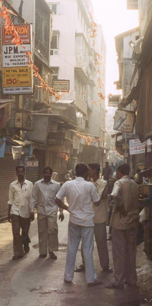  Mumbai, market street