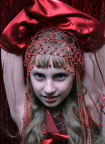  Lady in red