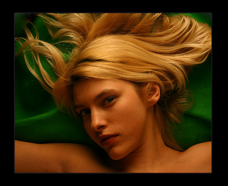  power of blondes