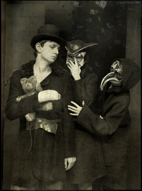  Emil & Darkers 