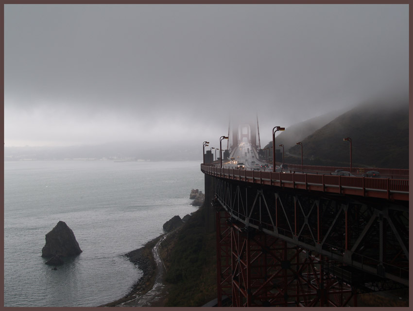  Golden Gate Bridge,  