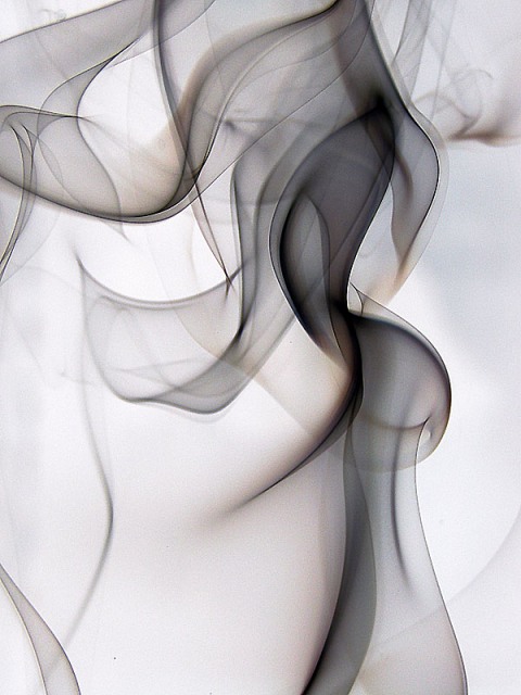  Color smoke