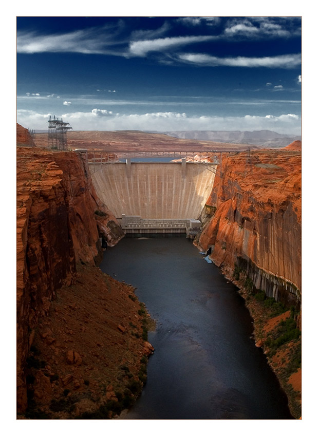  Glenn Canyon Dam/Bridge.