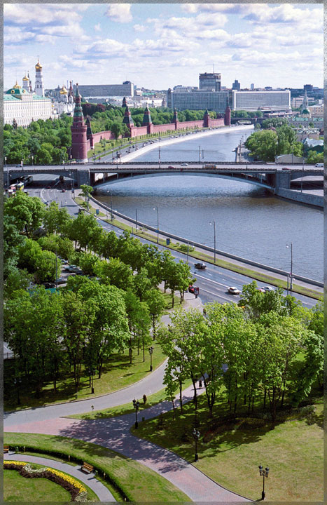  , 2002.