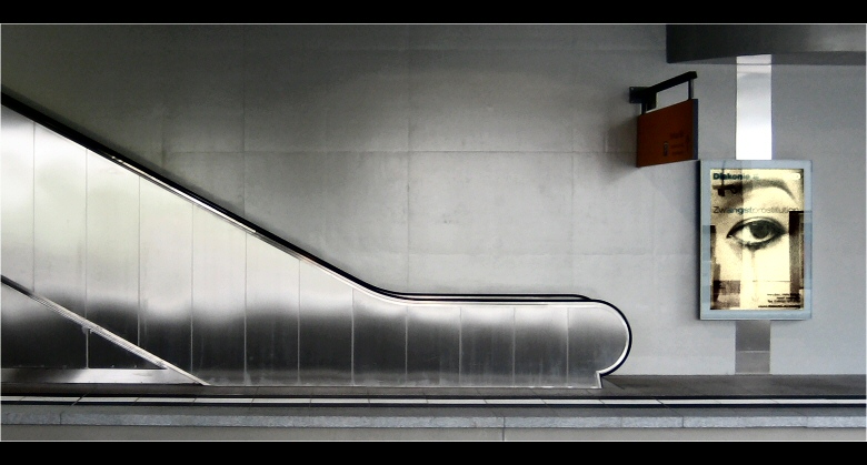  exploring the theories of street advertising