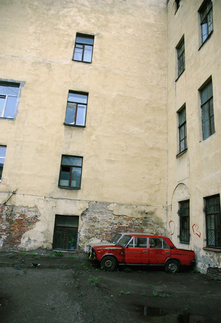  The red