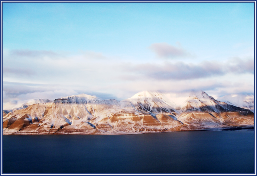  Svaalbard mountains