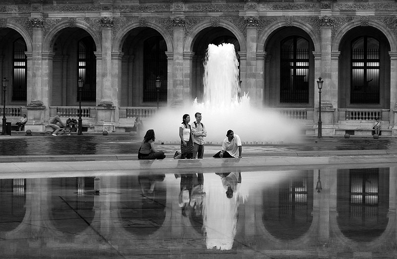  Paris