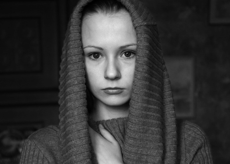  b/w