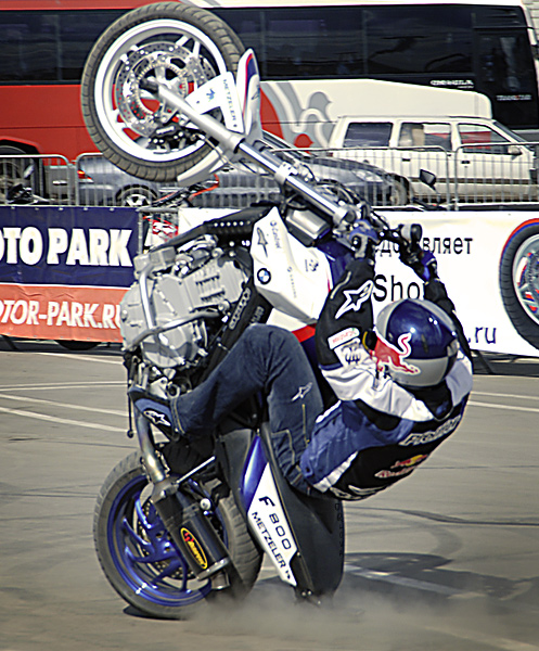  Stunt show