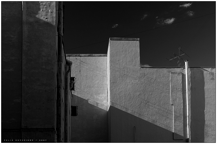  lines 3