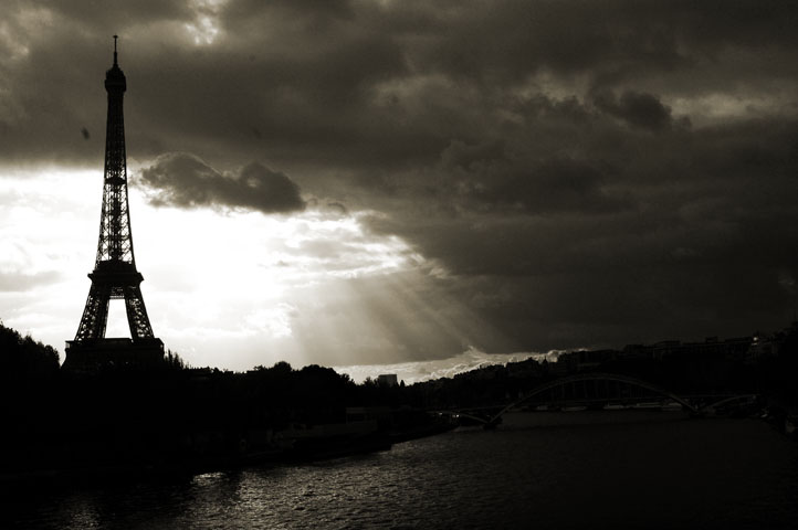  Paris