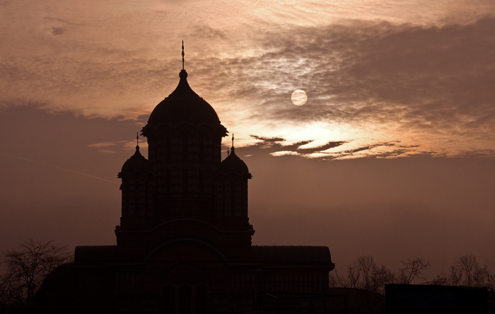  Noon in Bucharest