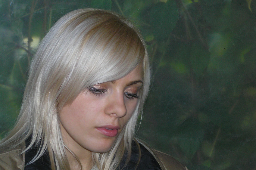  Girl