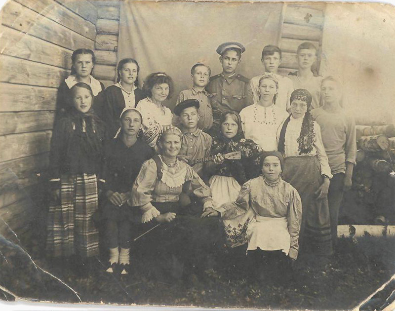  ģ   ӣ.1944.