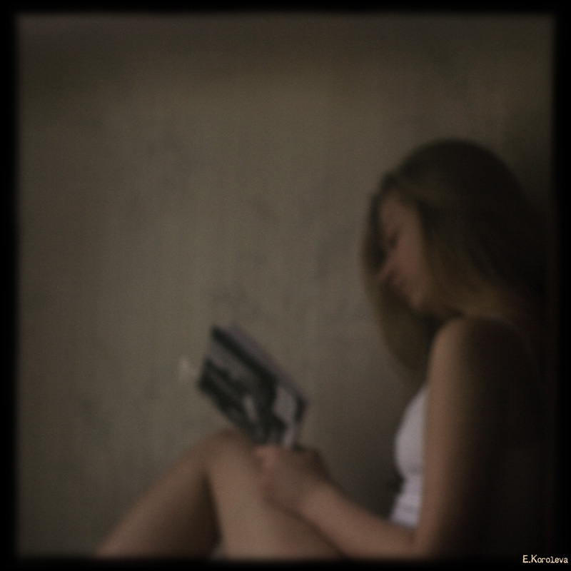  ****** (/her feelings/)