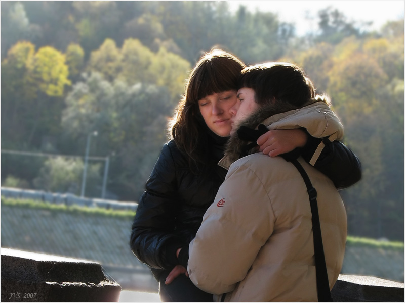  Fall In Love