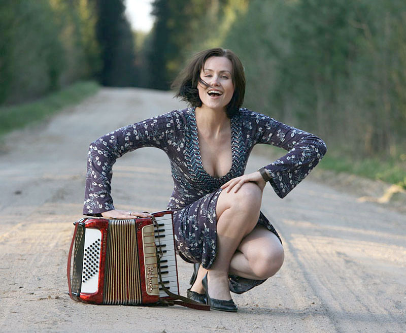  Viesieniaja melodia