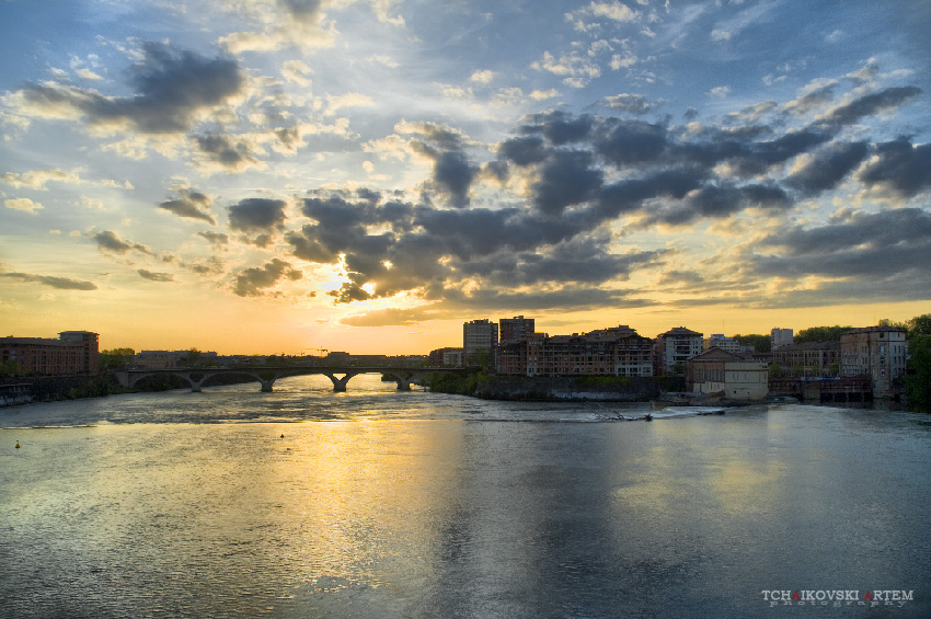  Sunset in Toulouse