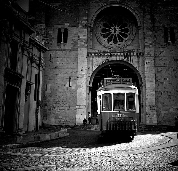  Gothic city