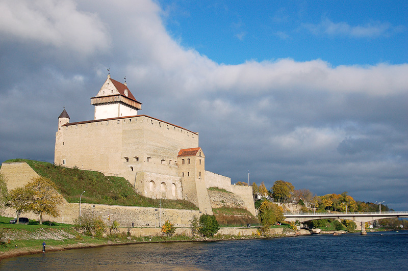  Narva.