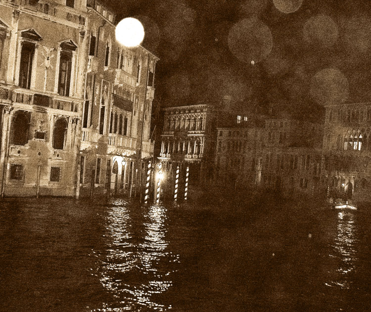  Canal Grande