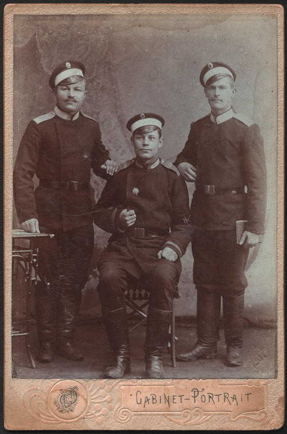  1907.