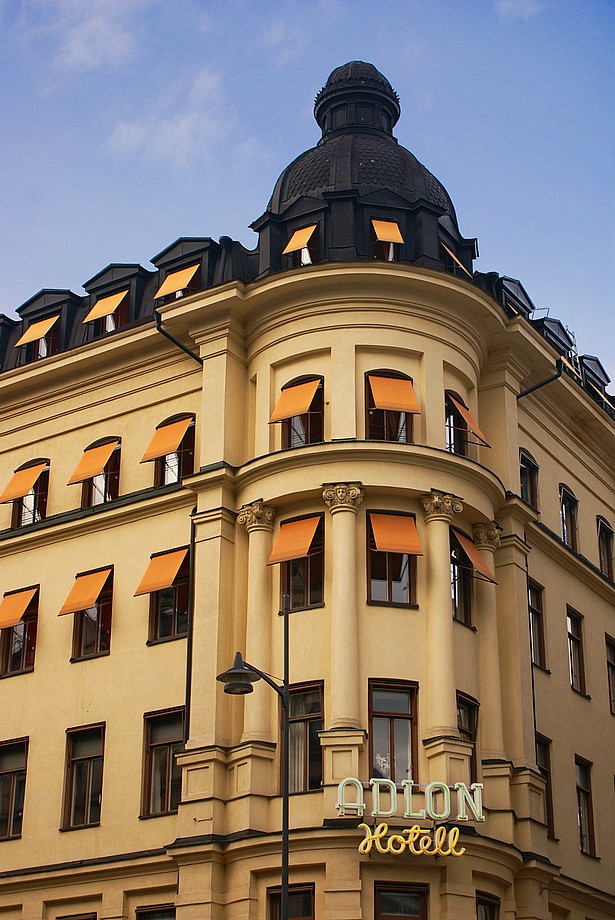  Adlon