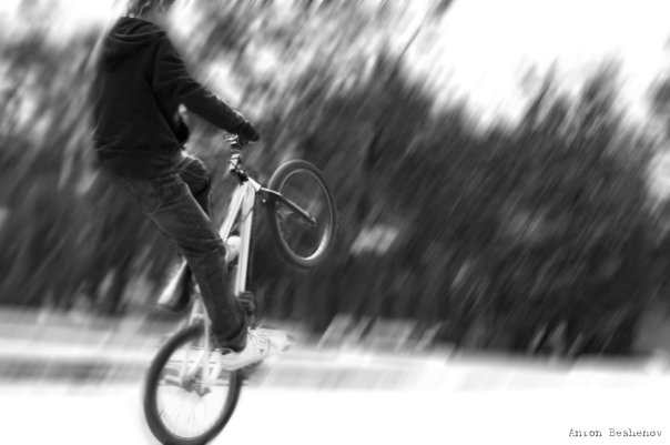  BMX