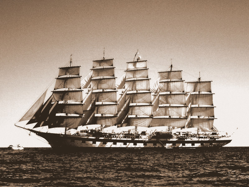  Royal Clipper
