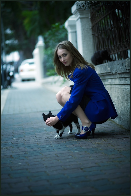  Liliana & cat