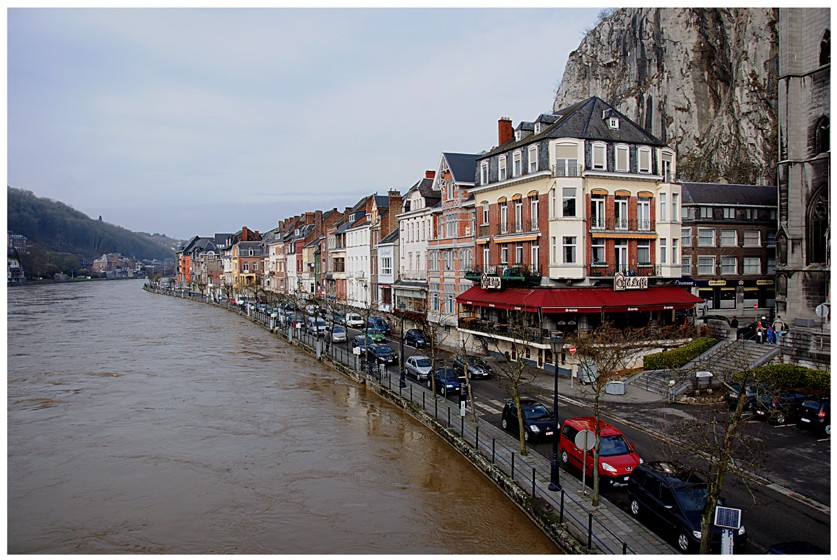   (Dinant). .