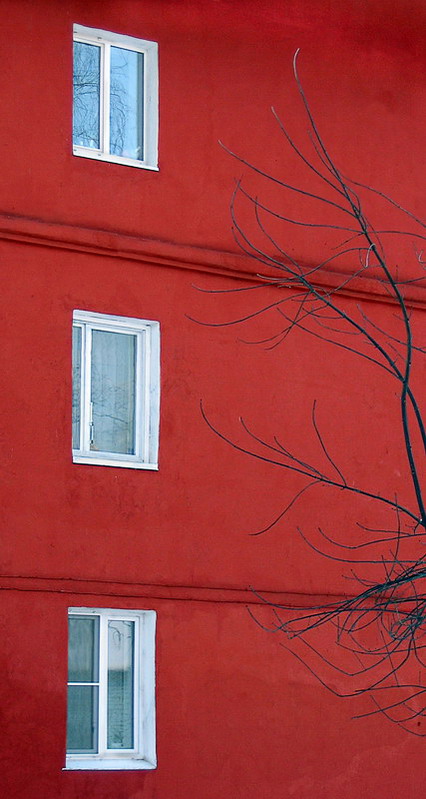  3 windows