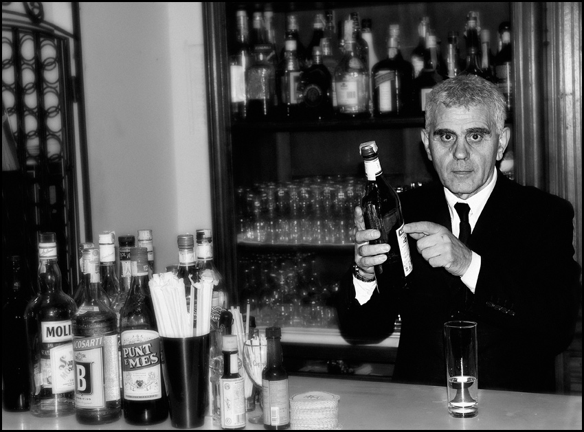  bartender Domenico Cingari