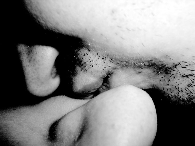  Lips... Kiss... Sweet...
