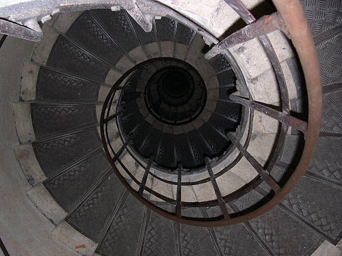  Circular Staircase