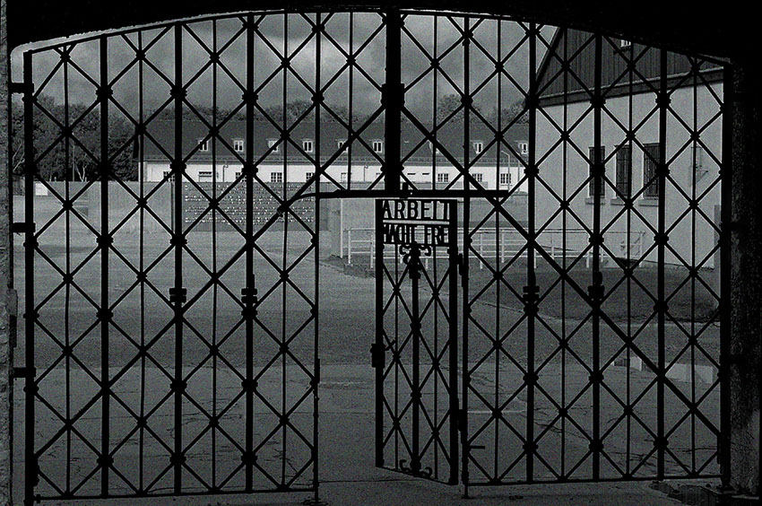  Arbeit macht frei