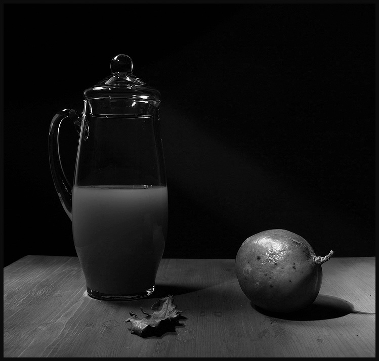     No.1(B&W)