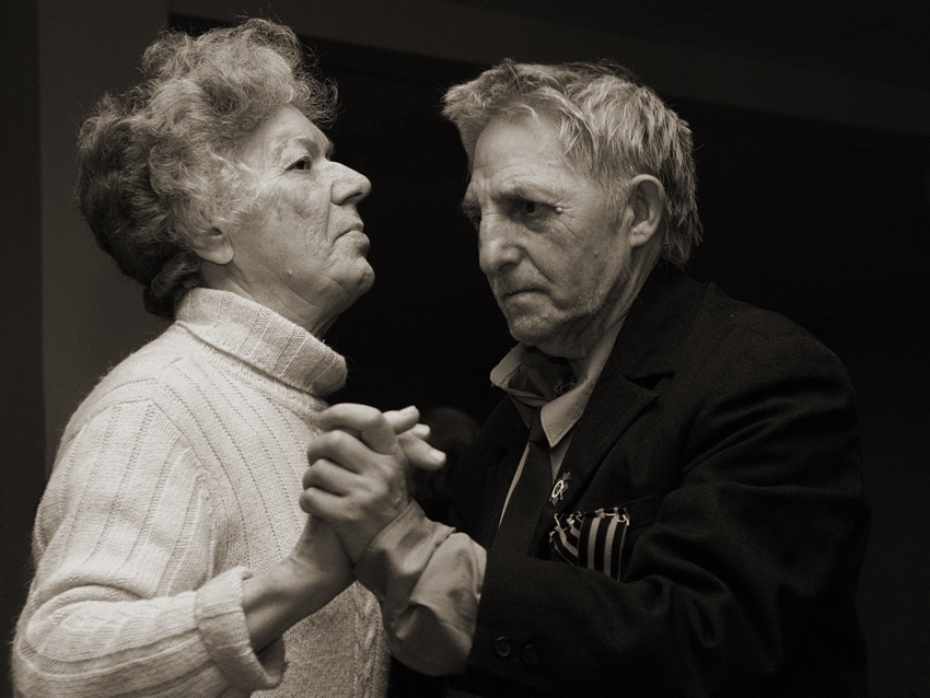   , ... (2009)