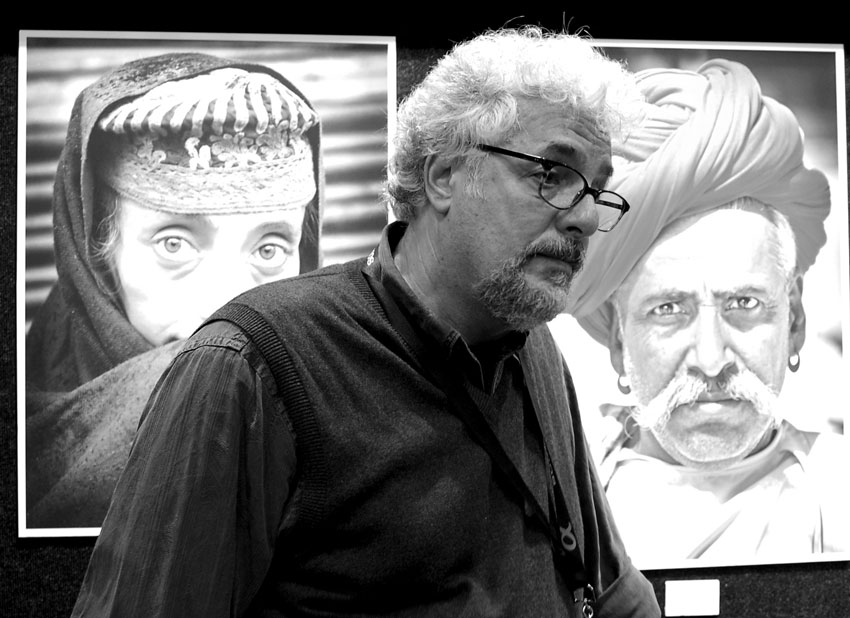  Jay Seldin and his portraits