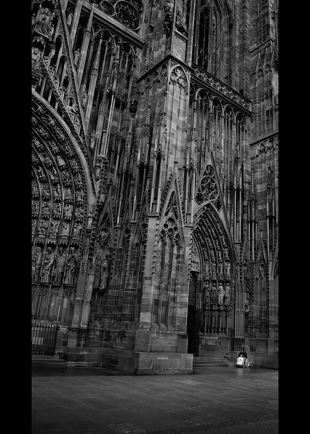  Cathedra