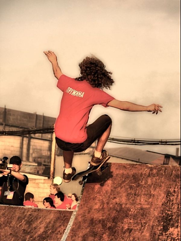  Skateboard