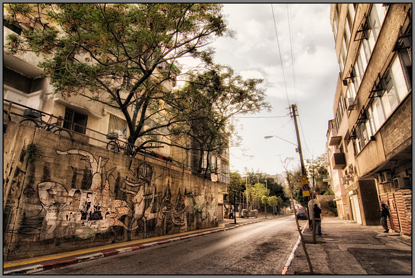  Tel-Aviv 4493