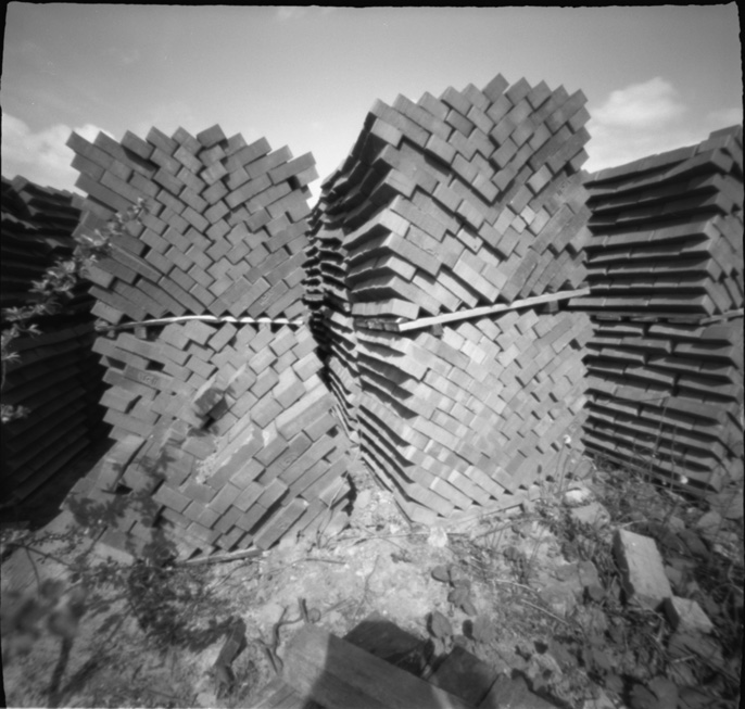  pinhole ********
