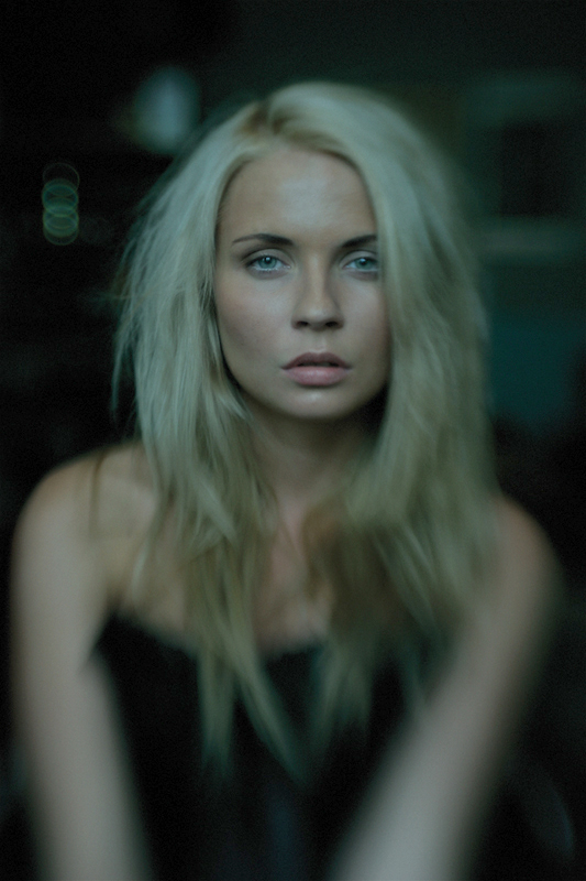  Yana